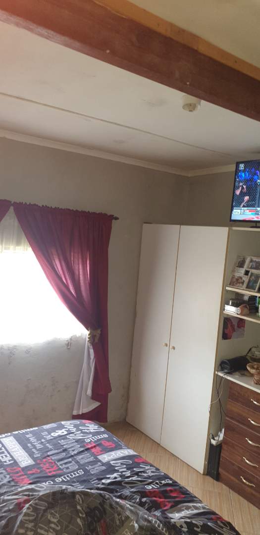 8 Bedroom Property for Sale in Uitenhage Rural Eastern Cape